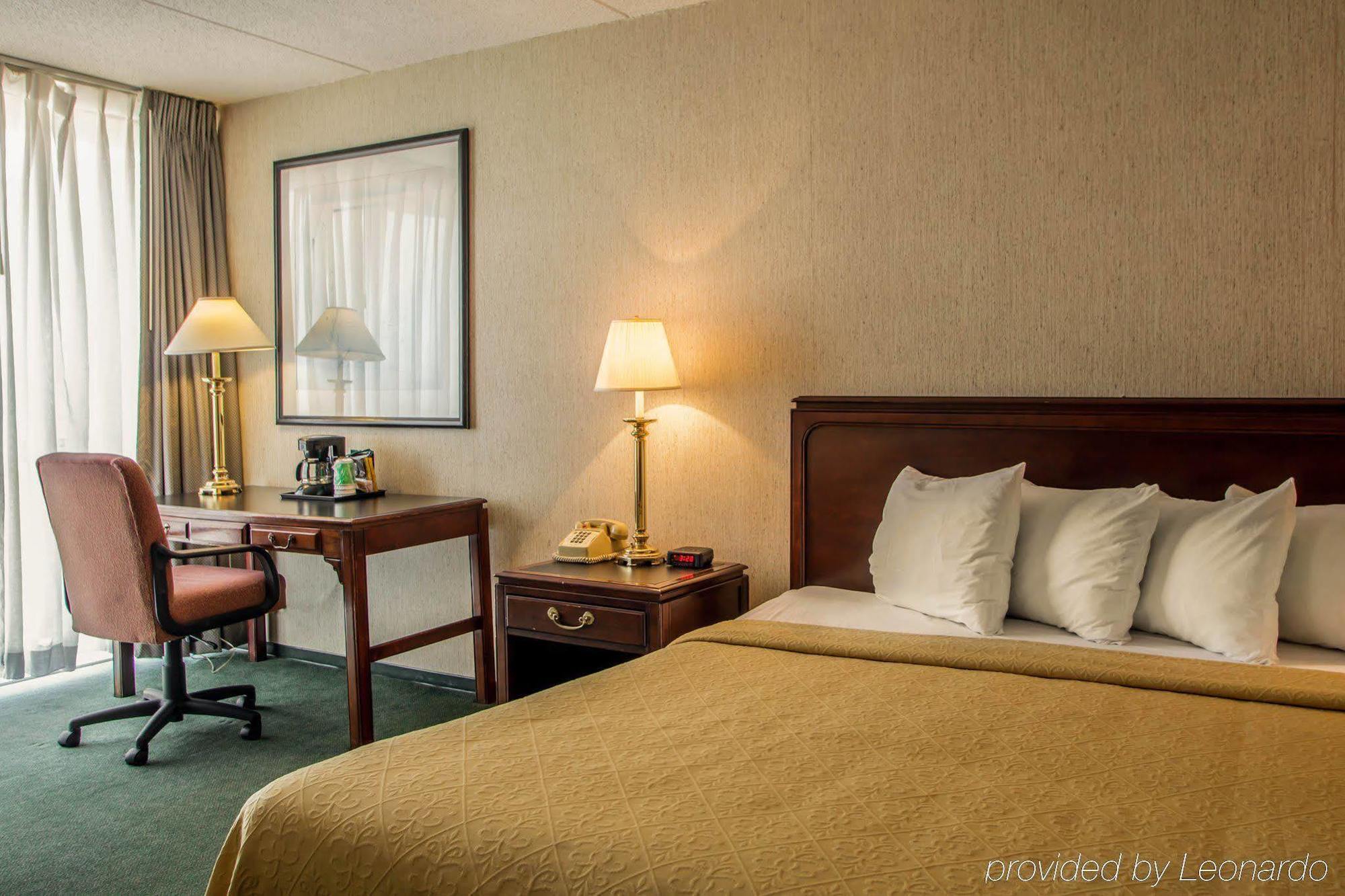 Crowne Plaza Chicago Sw - Burr Ridge, An Ihg Hotel Dış mekan fotoğraf